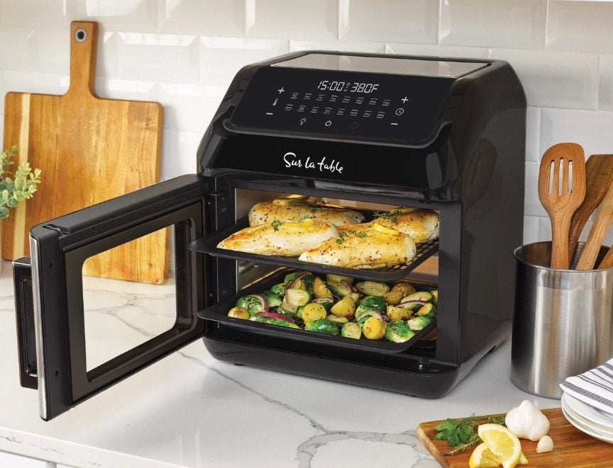 Sur La Table Left Hinge Multi-Function Air Fryer, 13 qt, Black - Freidora de Aire Multifunción con Bisagra Izquierda Sur La Table, 13 qt, Negra