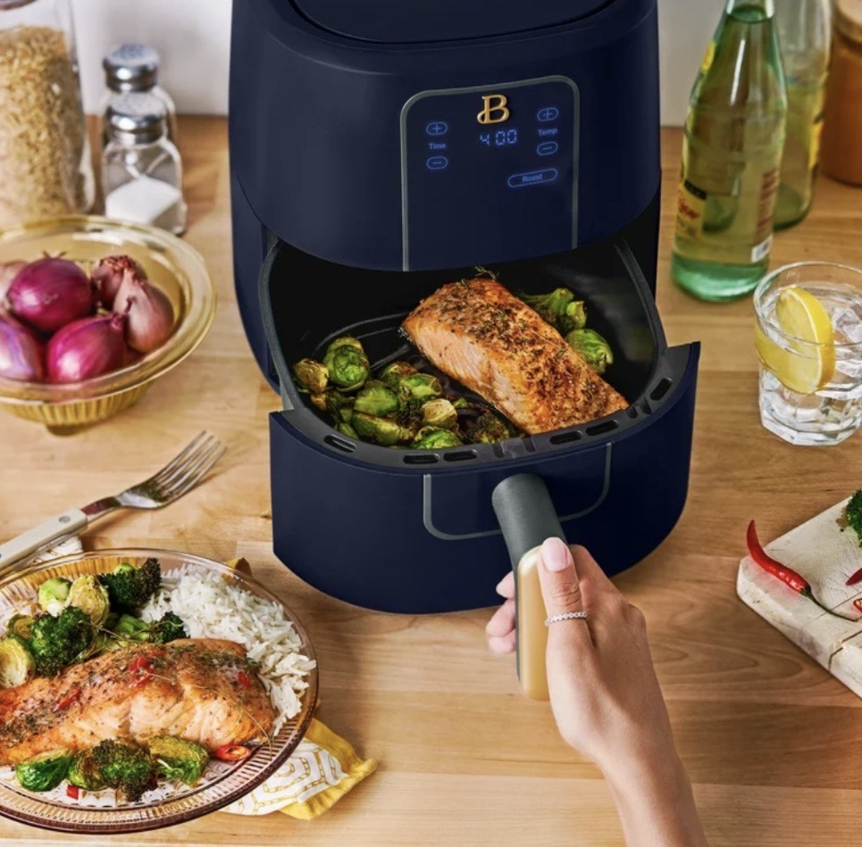 Beautiful 3 Qt Air Fryer with TurboCrisp Technology, Starry Night by Drew Barrymore, Blue-Hermosa freidora de aire de 3 cuartos con tecnología TurboCrisp, Starry Night de Drew Barrymore, azul